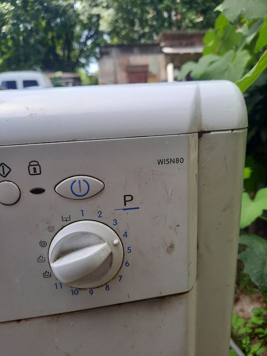 Пральна машина Indesit WISN 80