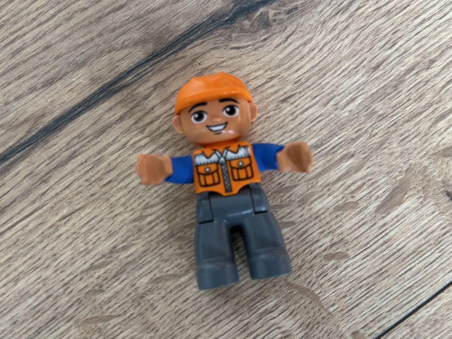 Ludzik  budowniczy Lego Duplo