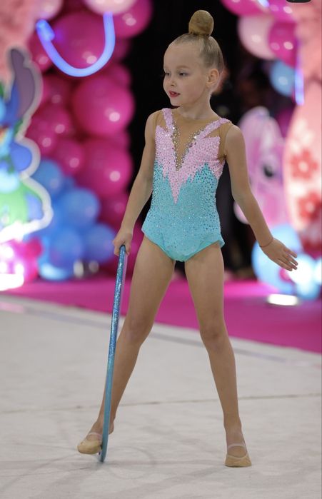 Купальник для художньої гімнастики