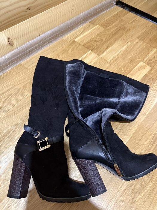 Жіночі зимові сапожки