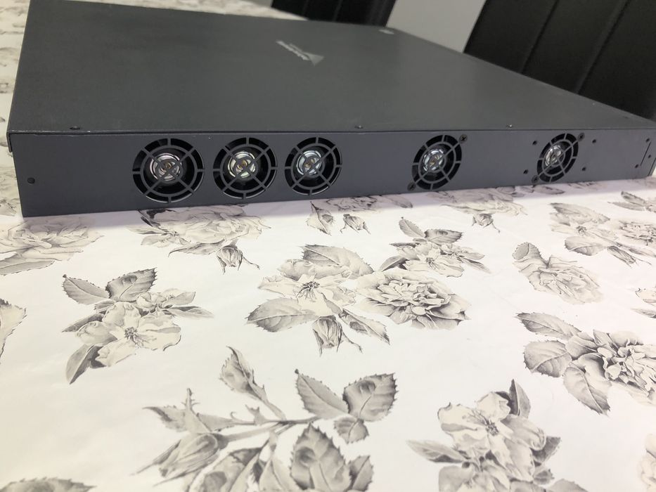 HP ProCurve Switch 2626-pwr J8164A64550719268226124