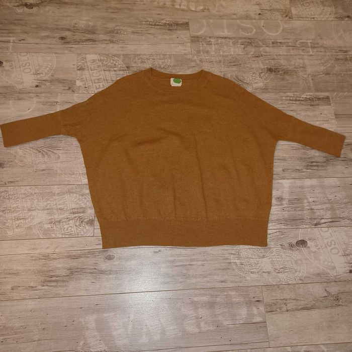 ANTHROPOLOGIE sweter pudełkowy z wełny super fason i kolor dla M/L