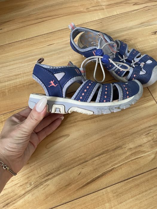 Дитячі босоніжки для дівчинки