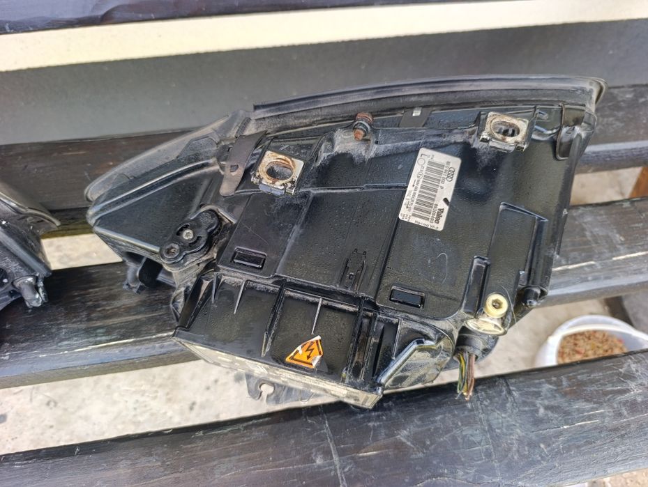 Фари Audi A4 B6 bi xanon Ауді А4 2001-2004 Ауді А4 Б6 бі ксенон