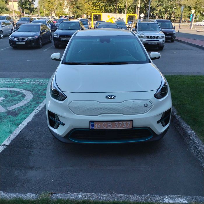 KIA NIRO  2021 р. 29 000 км