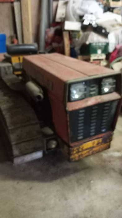 Trator Rastos com caixa,freze, otimizadore zorra