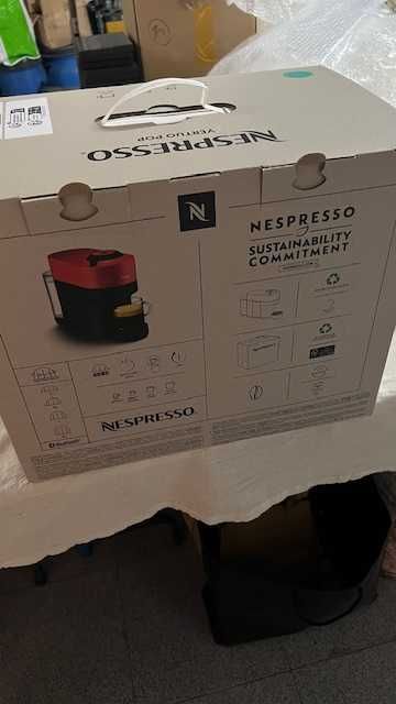 Máquina Café Nespresso Vertuo Pop Aqua Mint