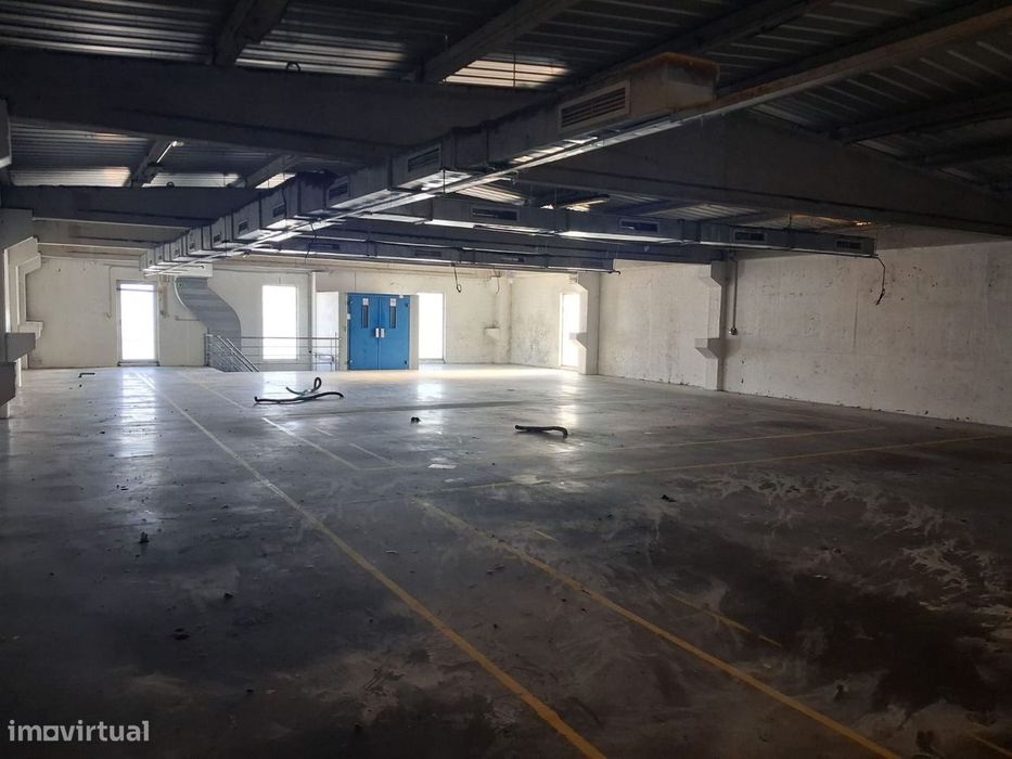 Armazém - Vila do Conde, Toughinhó - Venda ou Arrendamento