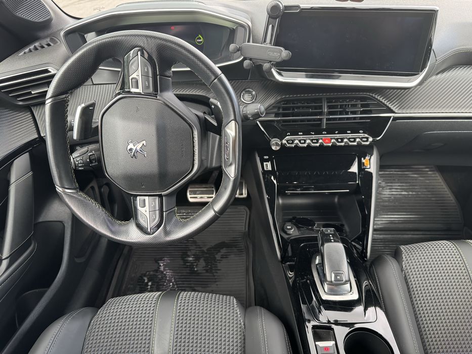 Peugeot 208 GT -45200!!!
