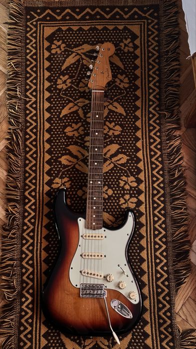 Fender Vintera I Stratocaster 60s 3 Color Sunburst