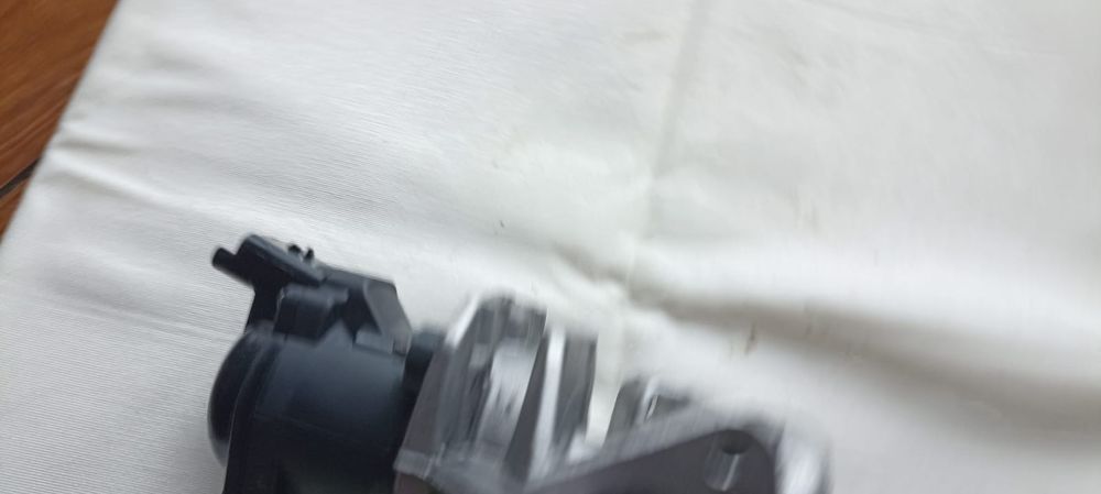 Vendo válvula EGR para Citroen C4