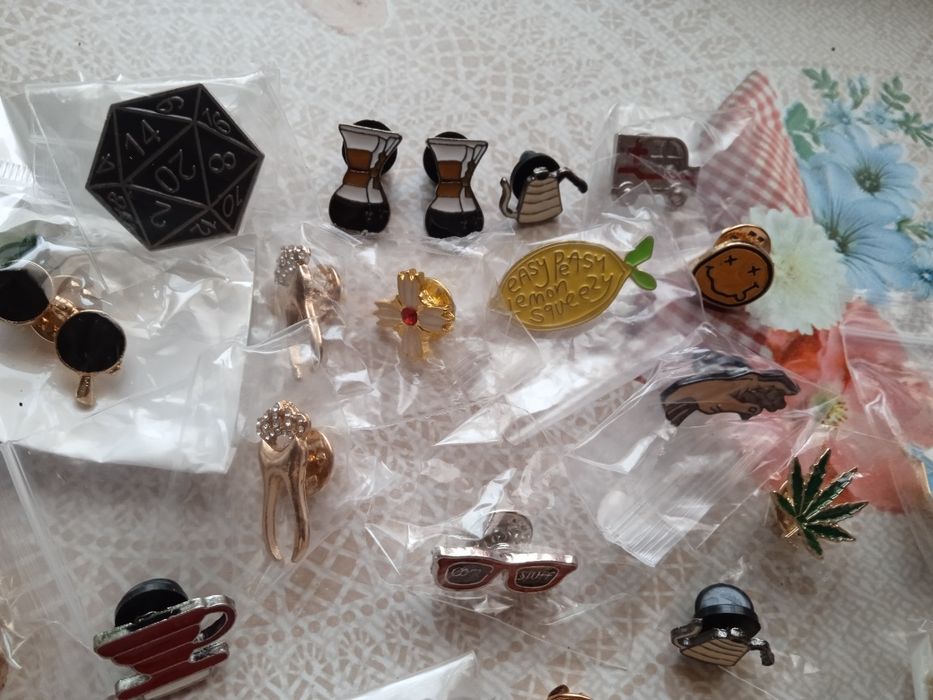 Пины значки броши пин брошь пін