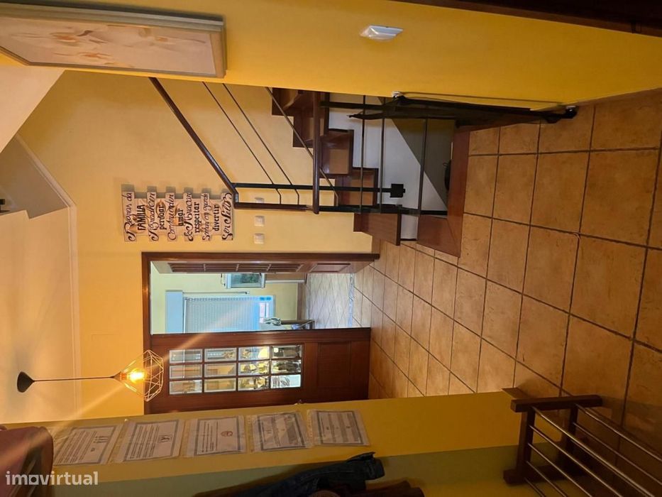 Quarto - localizado em Benfica Lisbon