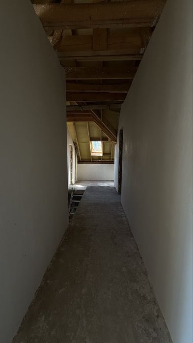 Продам Дом В Эксклюзивном Месте Лесная Часть Стоянки Рядом Озеро