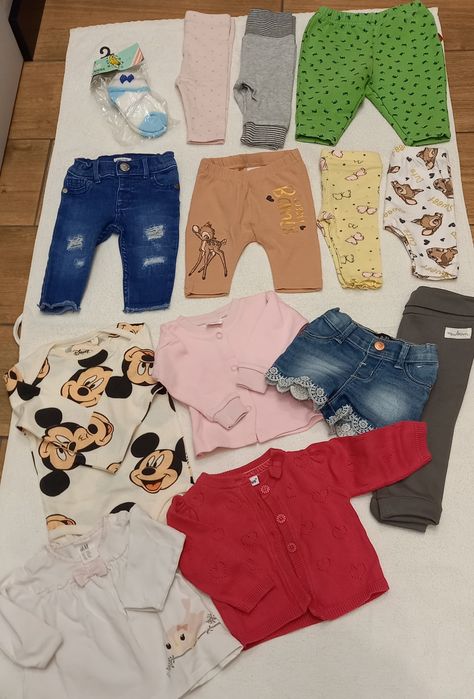 Paka dla dziewczynki. Rozmiar 56-62(14 sztuk)