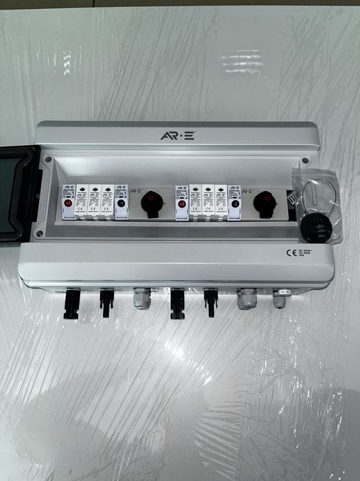 Щит захисту AR.E 2 входи/2 виходи ISO (2 стрінги) 32A DC 1000V