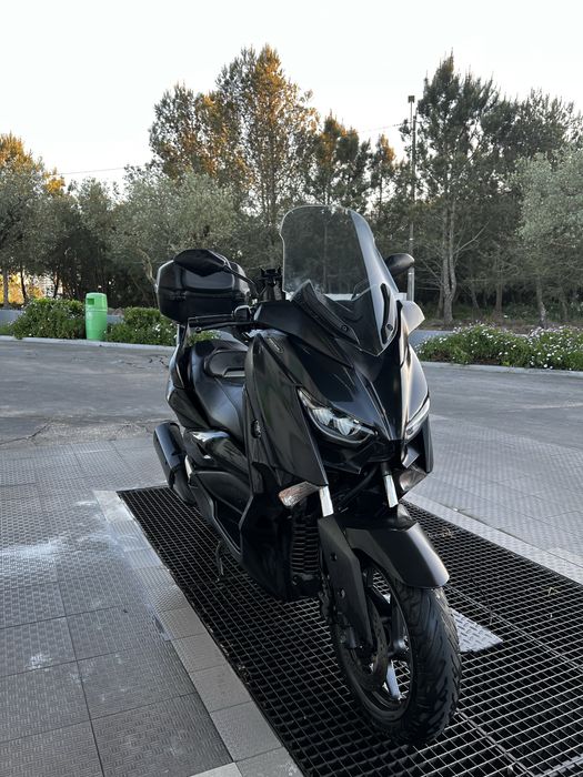 Yamaha Xmax 300 Iron Max