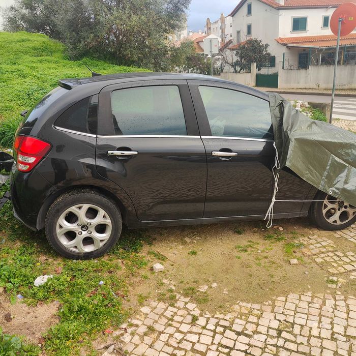 Citroen C3 - Acidentado