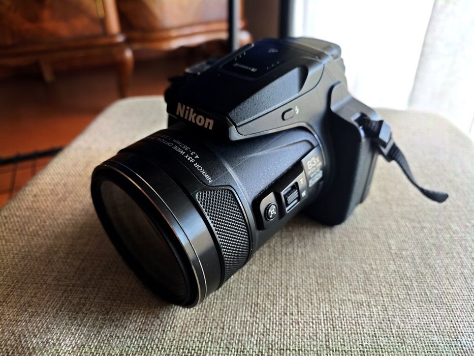 Nikon Coolpix P900 – Muito Bom Estado (Zoom 83x)