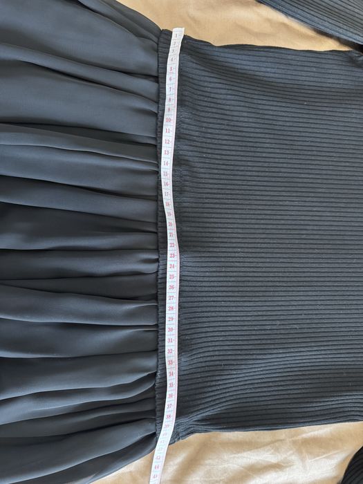 Чорна сукня Dressa, розмір XL / EU 44 / UA 50, нове