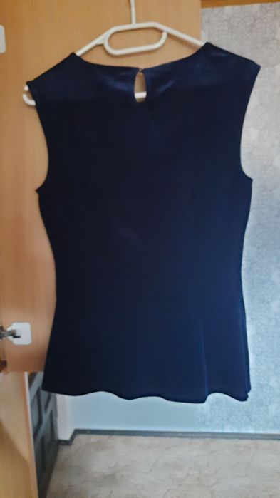 Granatowa bluzka z dzetami Orsay  M