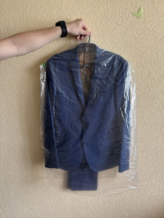 Чоловічій класичний костюм двійка