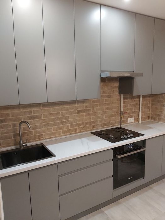 Кухни на заказ,изготовление кухонь по вашим размерам,