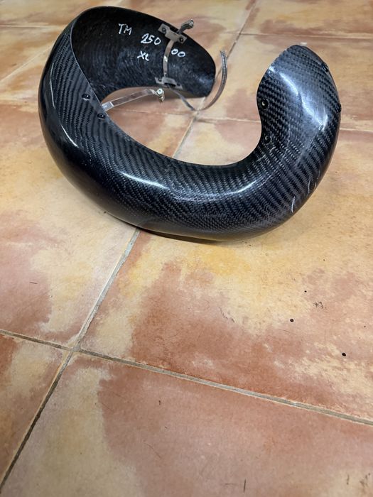 Protetor escape carbono TM 250/300 2t 2025