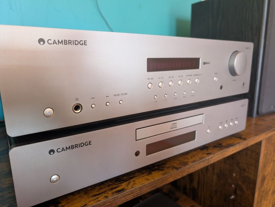 Cambridge audio amplituner AXR100 + CD Player Cambridge  audio AXC35