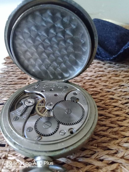 Relógio de bolso antigo Omega