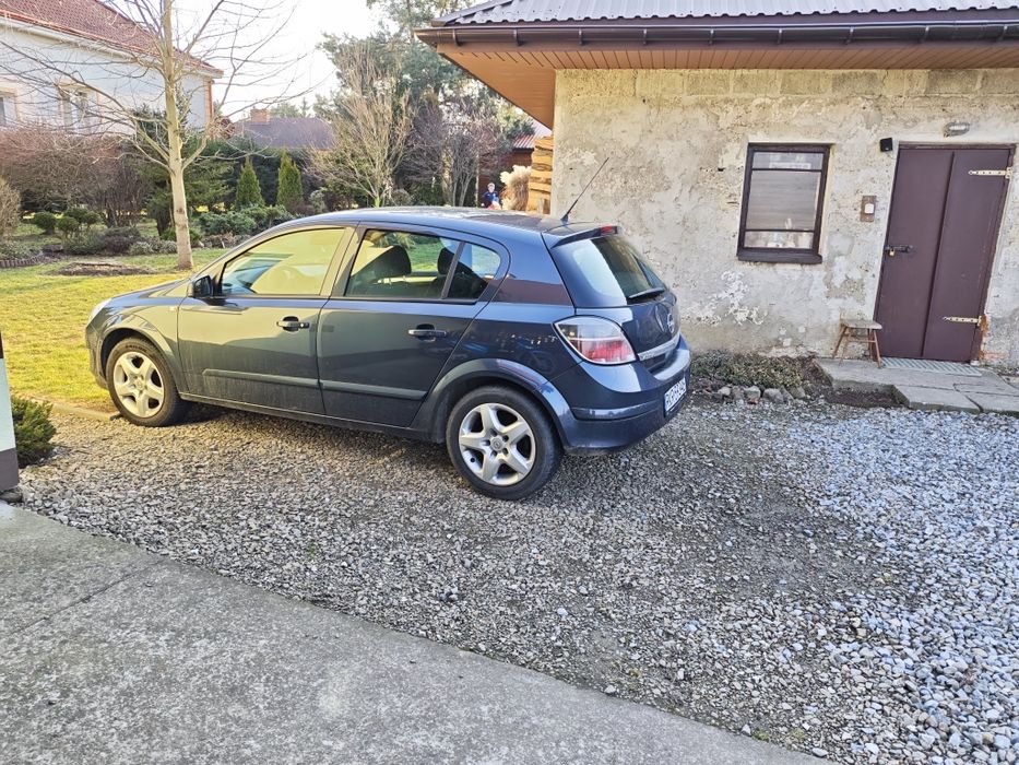 Opel Astra h 2008 z lpg