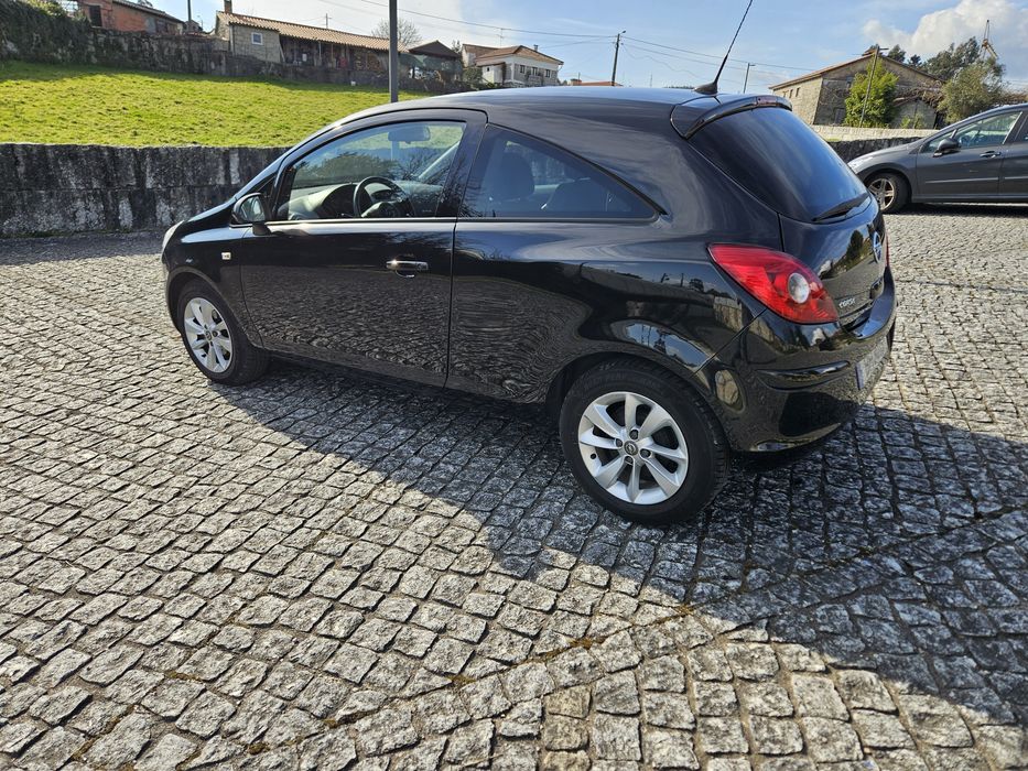 Opel Corsa — fotografia 4