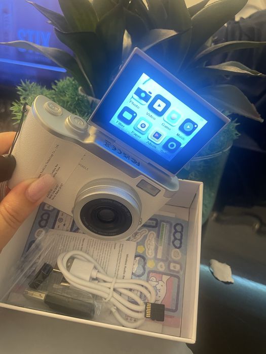 Maquina fotografica 4k nova