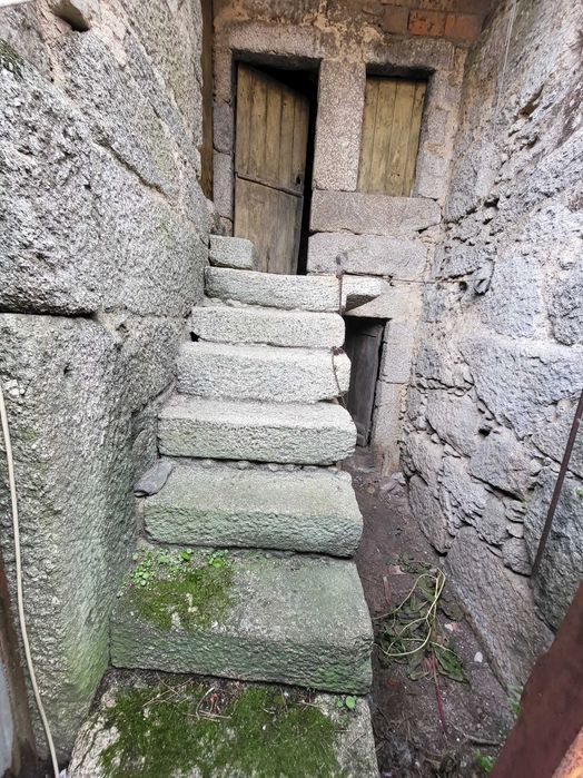 Casa de Pedra – Aldeia Pitoresca de Moreira rua da quelha n°16-18