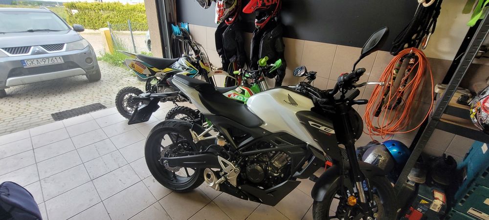 Honda CB 125R – 2025 – 5180 km – pierwszy motocykl