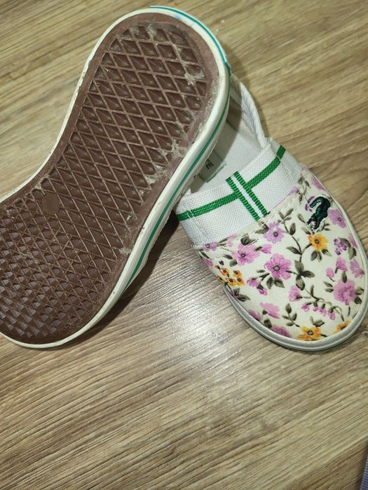 Взуття , Босоніжки, мокасини,сандалі 21,22,23 р. Мокасіни, босоніжки