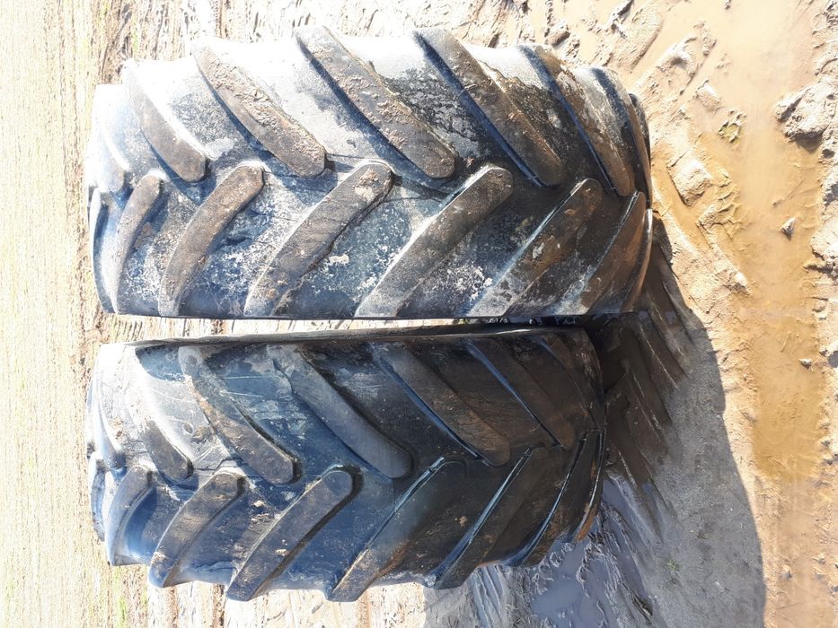 Ładna opona zachodnia MICHELIN MULTIBIB 540/65 R - 30 zdrowa