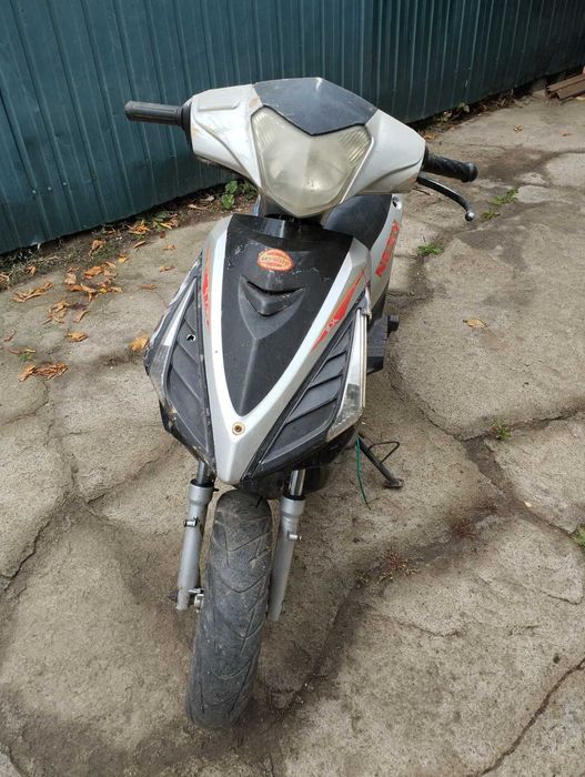 Скутер SkyMoto next