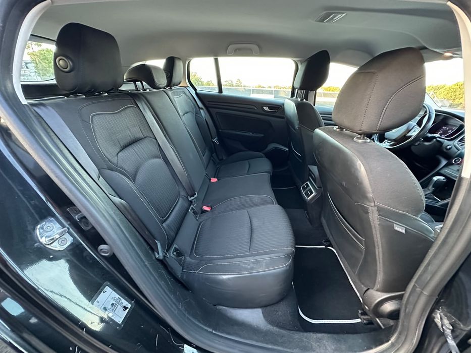 Renault Mégane 1.5 Blue dCi 115cv EDC | Automático | Impecável