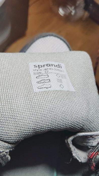 Buty chłopięce Sprandi 37