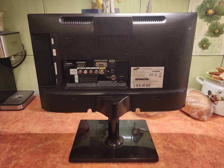 Телевизор 14 вольт Samsung lt19c350ex