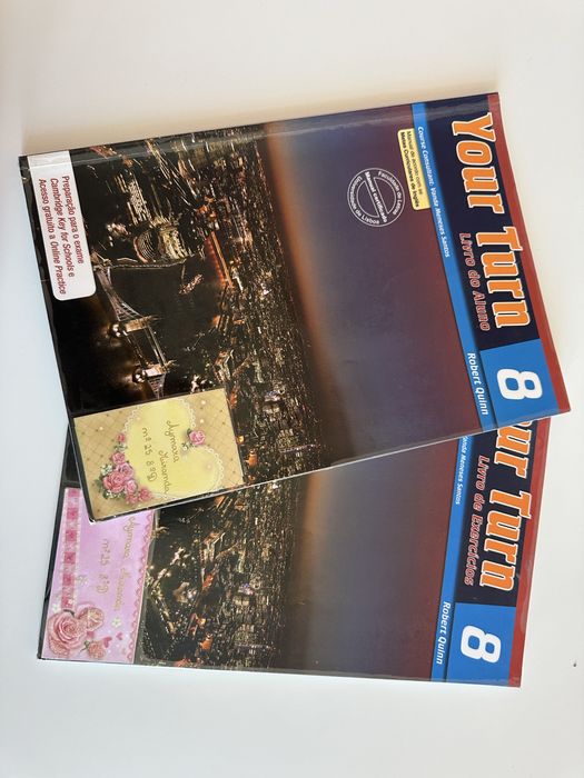 Manual de Inglês 8 ano “ Yout turn” com Caderno de Atividades