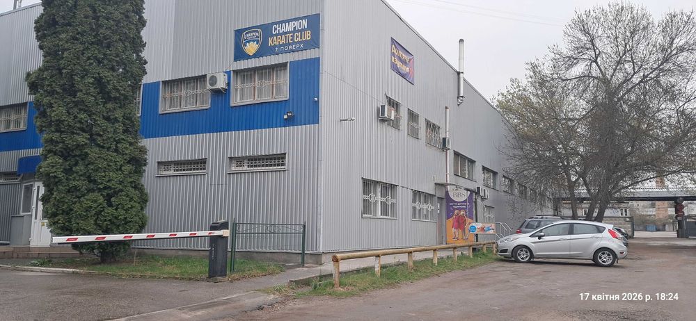 Здам в оренду 85 м2, фасад, вихід на вул. Героів Рятувальників, 13г (Волкова)