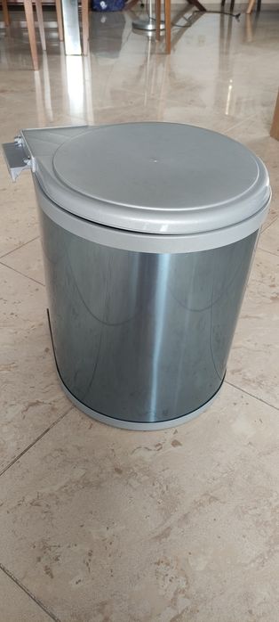 Balde de lixo aço inox