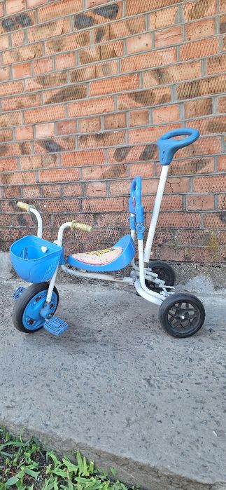 Продам дитячі ходунки,самокат,коник-качалка