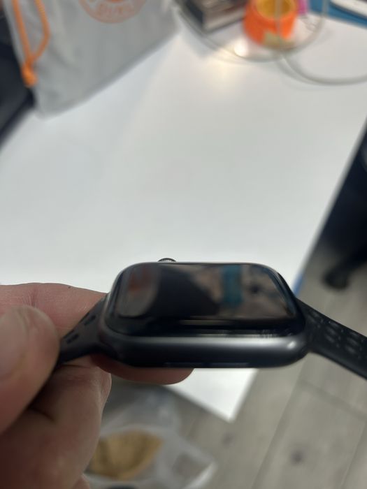Apple Watch Series 5 44mm