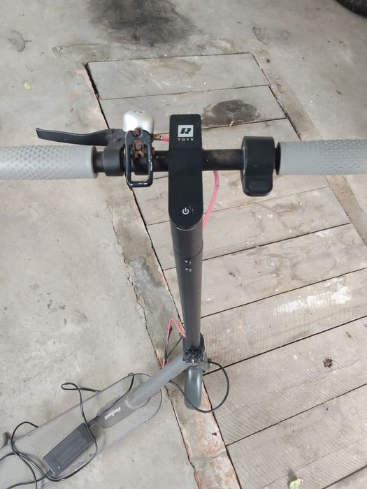 Hulajnoga elektryczna