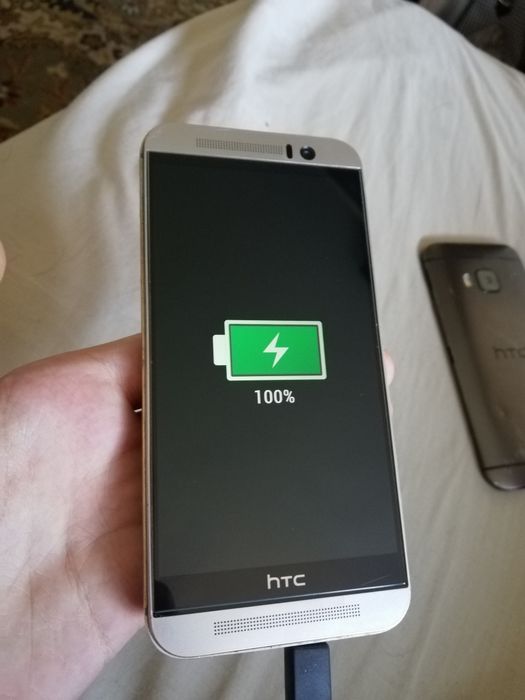HTC One M9 3 sztuki gratis HTC One M8