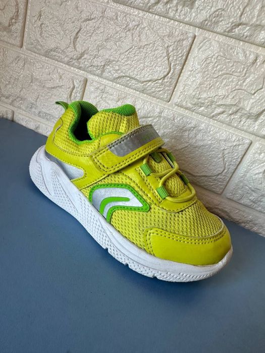 Кросовки Geox 27p мокасини хайтопи кросівки adidas nike