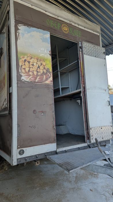 Прицеп магазинчик